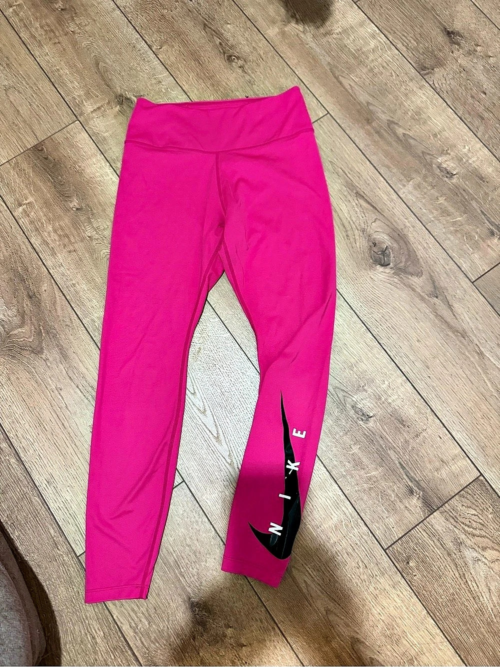 Nike Dri-FIT Pink Leggings Size Small Worn Once